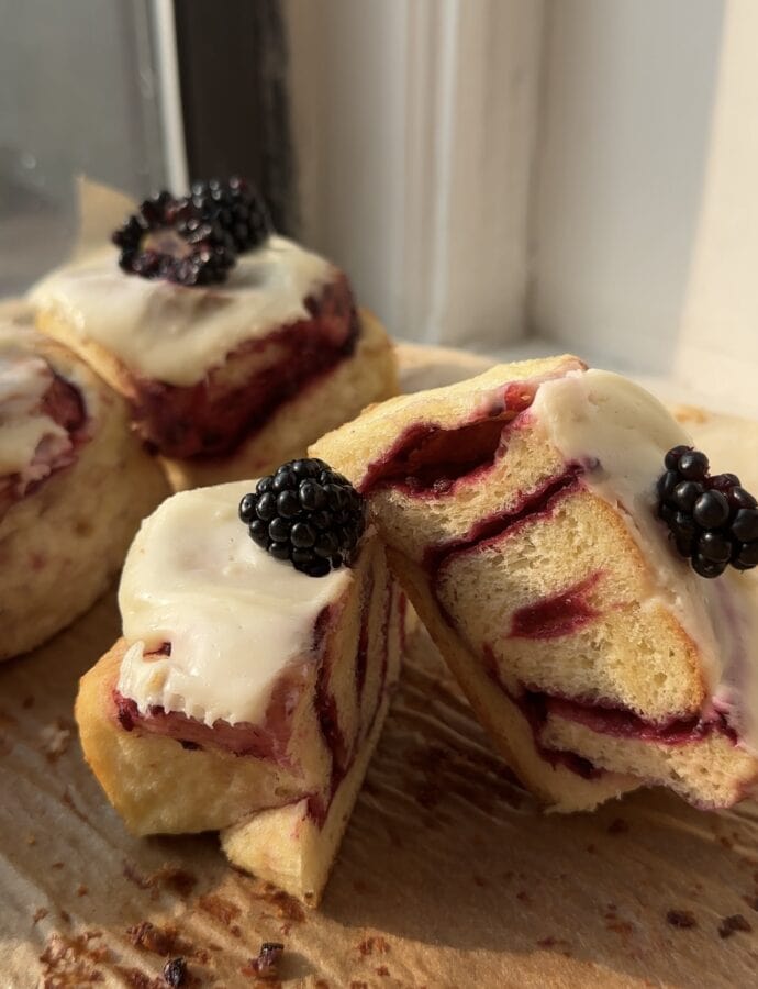 Lemon Blackberry Cinnamon Rolls